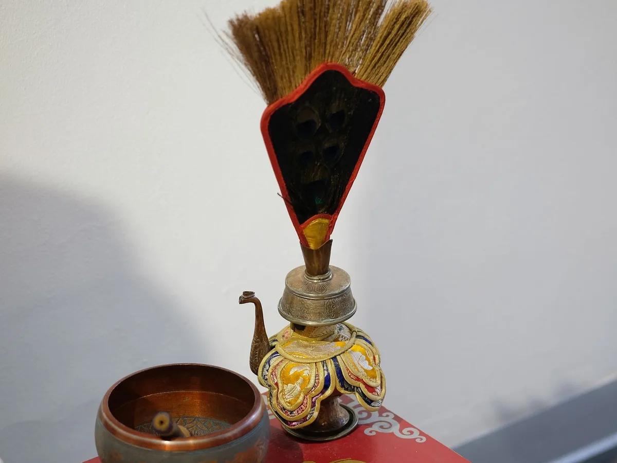 Lhasa Tibetan Incense Making Workshop with English Guide