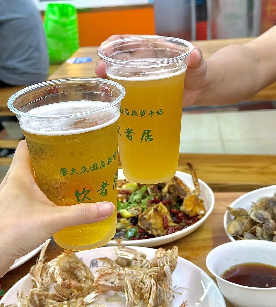 Tasting Qingdao: Local Market & Seafood Feast with Beer · 2/4