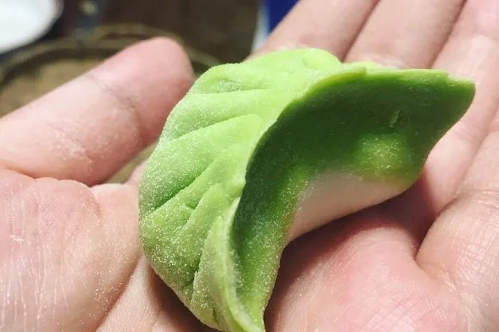 Half day Chengdu Dumpling Class: Make from Scratch · 3/4