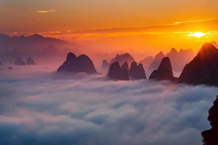 Full/Half-Day Yangshuo Xianggong Mountain Sunrise Private Tour · 4/4