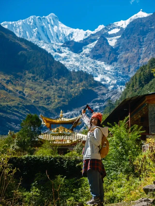 Half-Day Mingyong Glacier Hike from Deqin Yunnan · 2/4